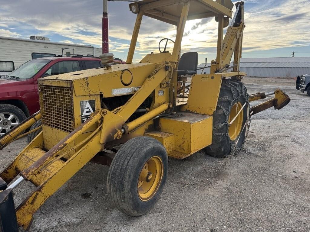Image of Allis Chalmers 715 Primary image