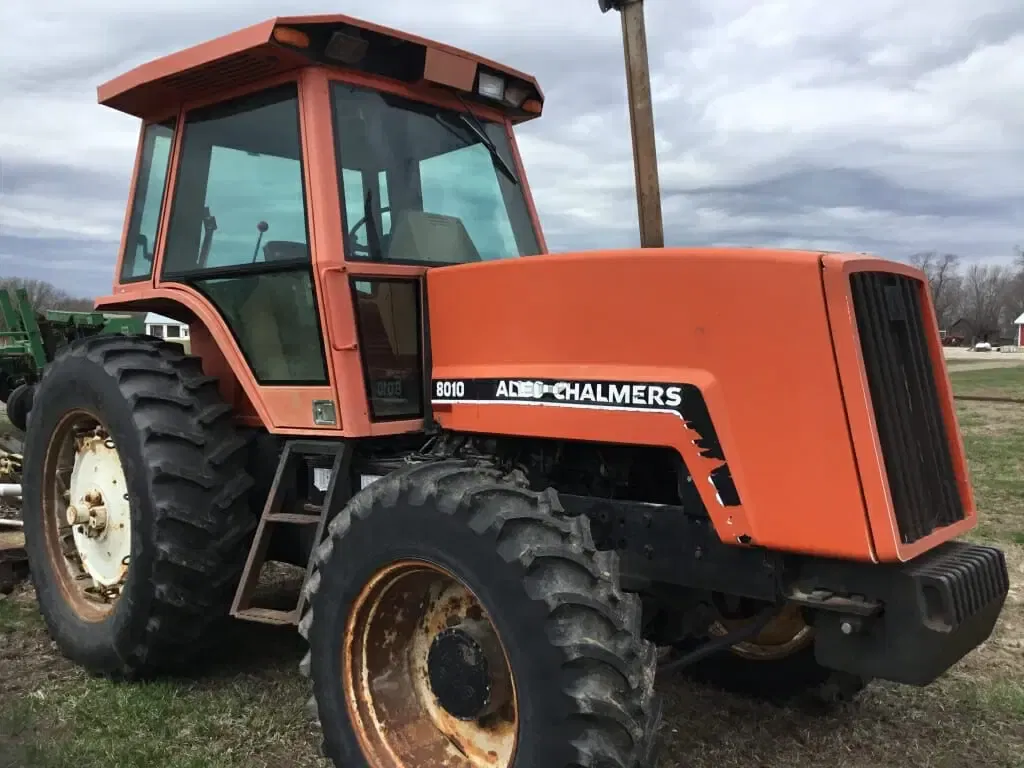 Main image Allis Chalmers 8010