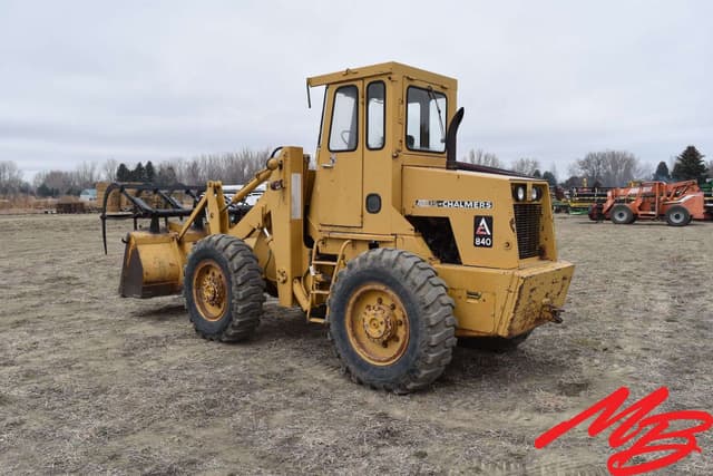 Image of Allis Chalmers 840 equipment image 4