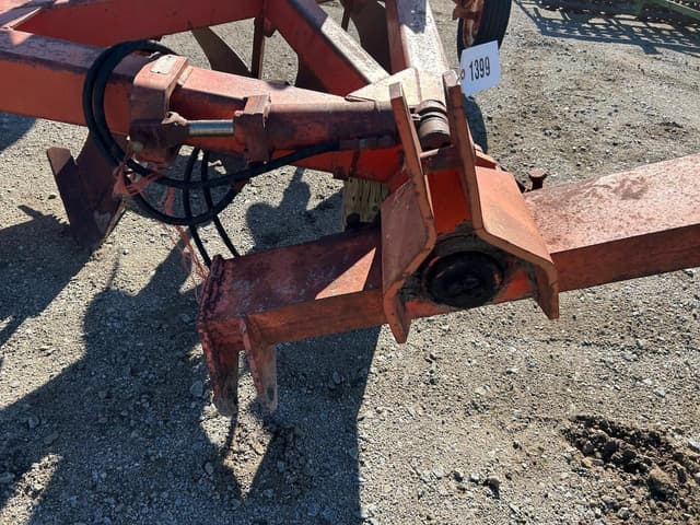 Image of Allis Chalmers 900 equipment image 4