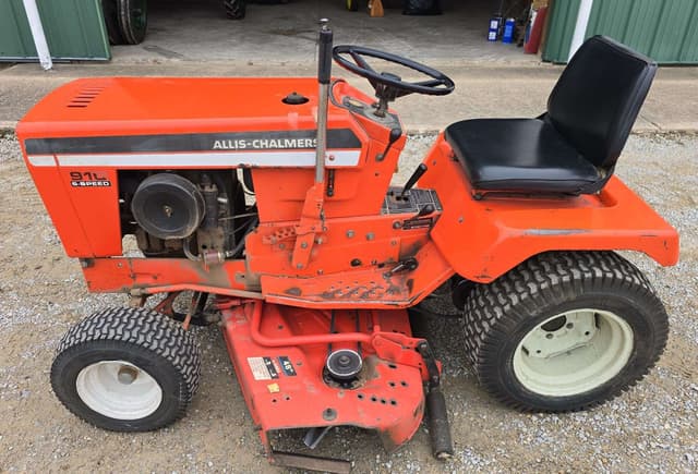 Image of Allis Chalmers 910 equipment image 1