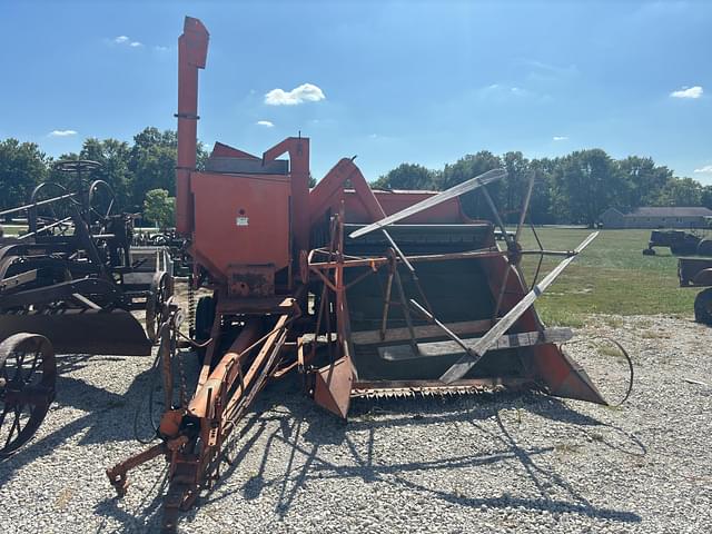 Image of Allis Chalmers All-Crop equipment image 4