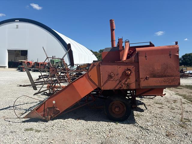 Image of Allis Chalmers All-Crop equipment image 1