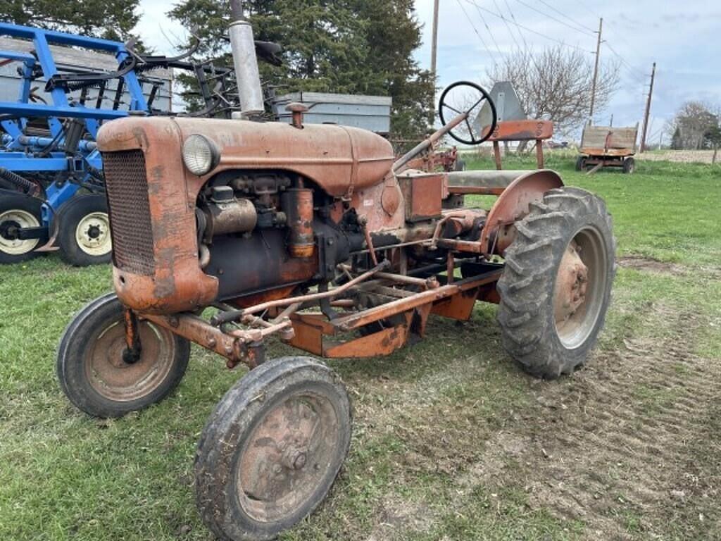 Image of Allis Chalmers B Primary image
