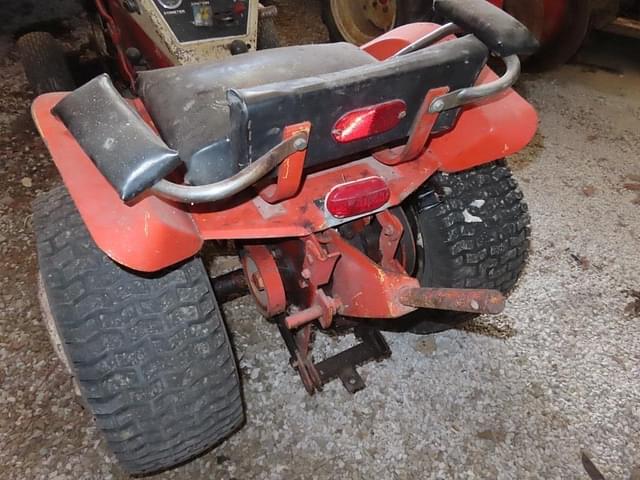 Image of Allis Chalmers B-10 equipment image 3