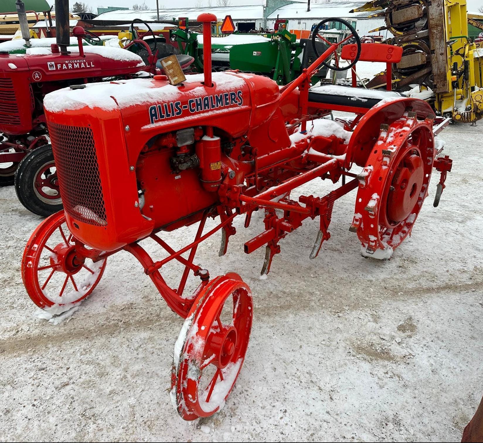 Allis Chalmers B Equipment Image0