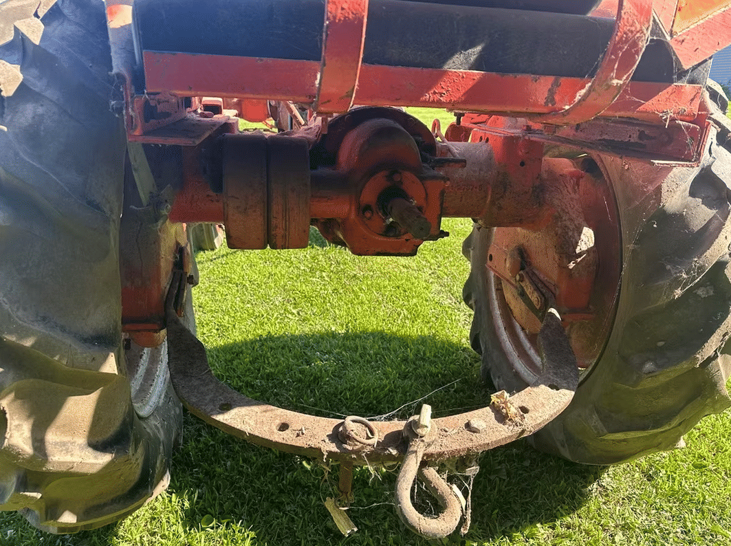 Image of Allis Chalmers B Image 1