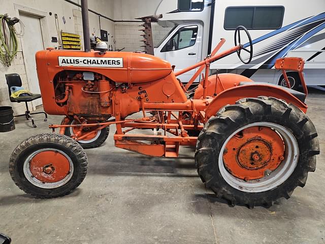 Image of Allis Chalmers B equipment image 4