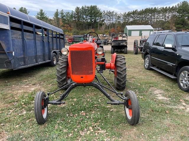 Image of Allis Chalmers B equipment image 1