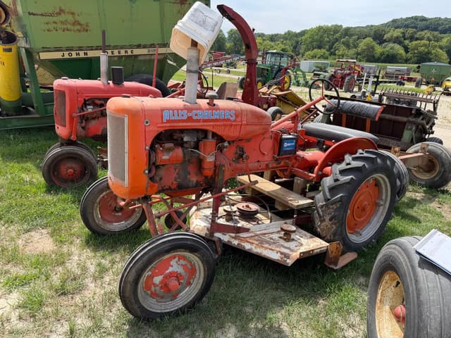 Image of Allis Chalmers B equipment image 1