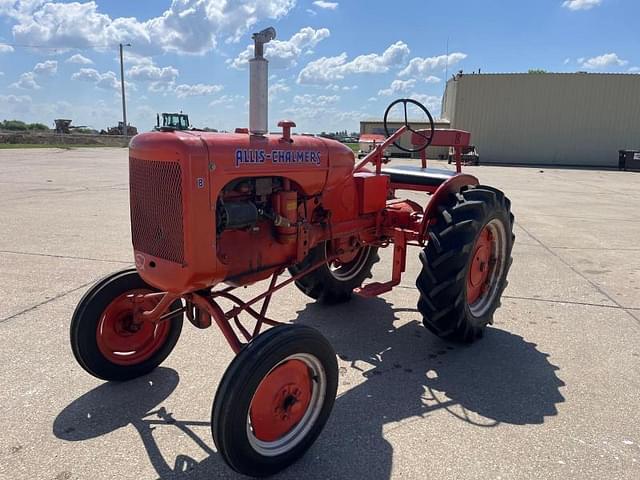 Image of Allis Chalmers B equipment image 1