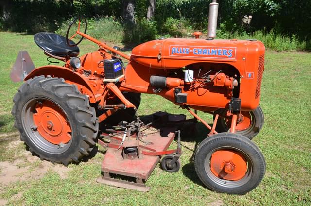 Image of Allis Chalmers B equipment image 1