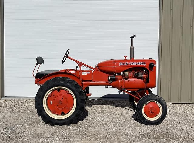 Image of Allis Chalmers B equipment image 2