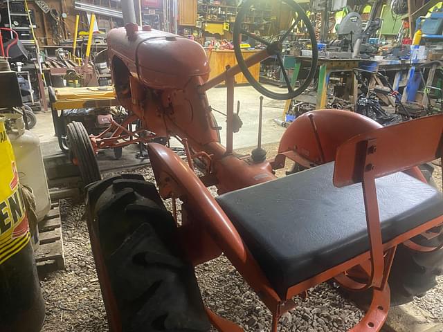 Image of Allis Chalmers B equipment image 2