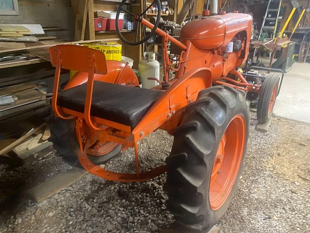 Image of Allis Chalmers B equipment image 1