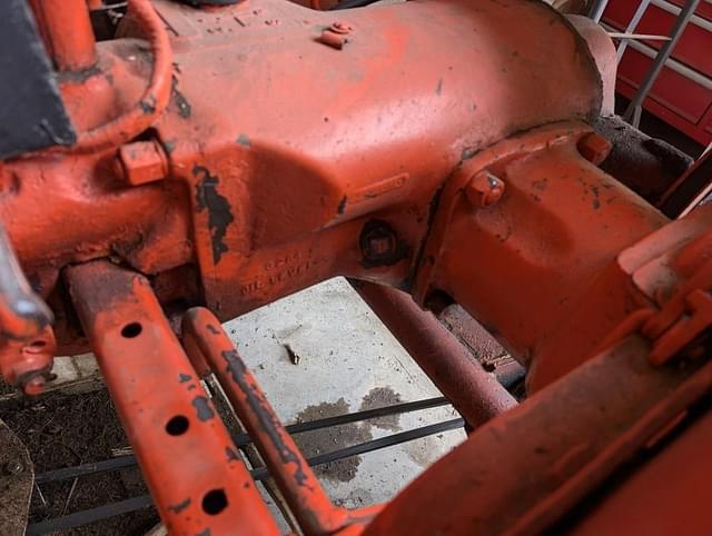 Image of Allis Chalmers B equipment image 2