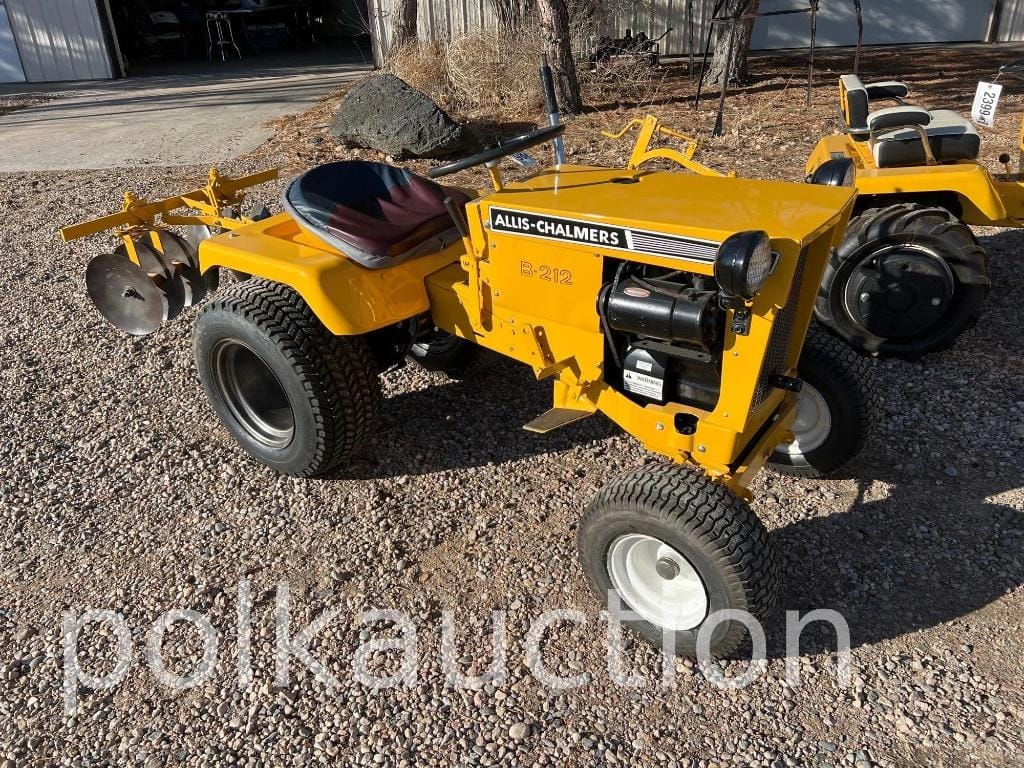 Main image Allis Chalmers B-212