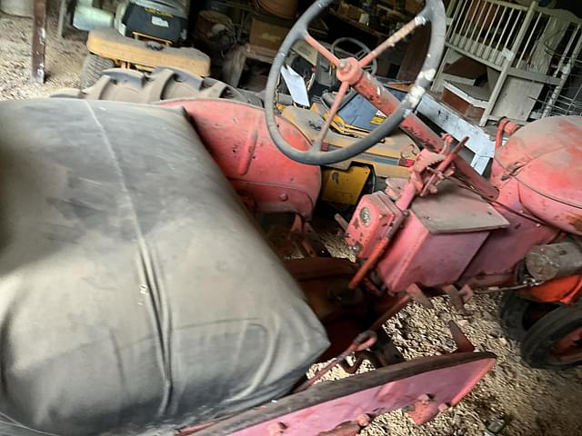 Image of Allis Chalmers C equipment image 3