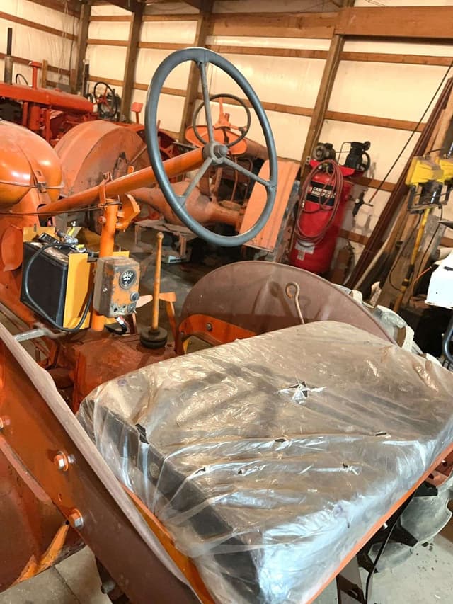 Image of Allis Chalmers C equipment image 4