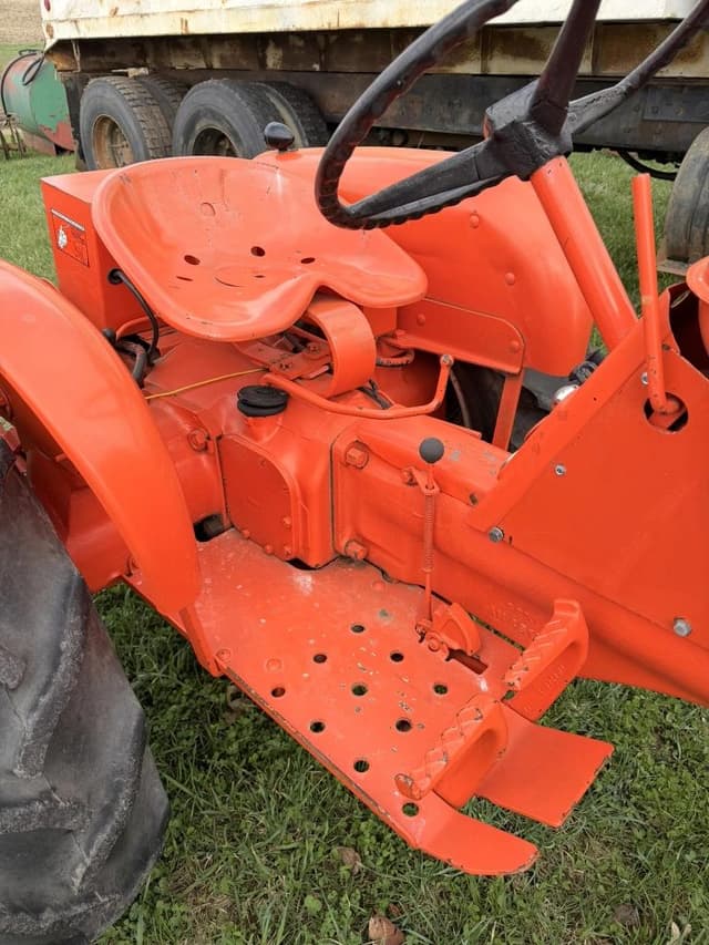 Image of Allis Chalmers D10 equipment image 2