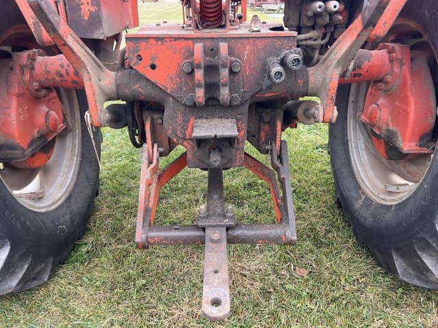 Image of Allis Chalmers D17 equipment image 4