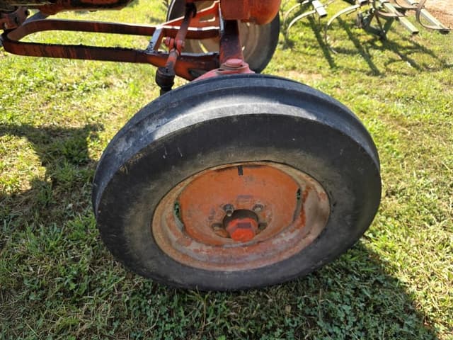 Image of Allis Chalmers D17 equipment image 3
