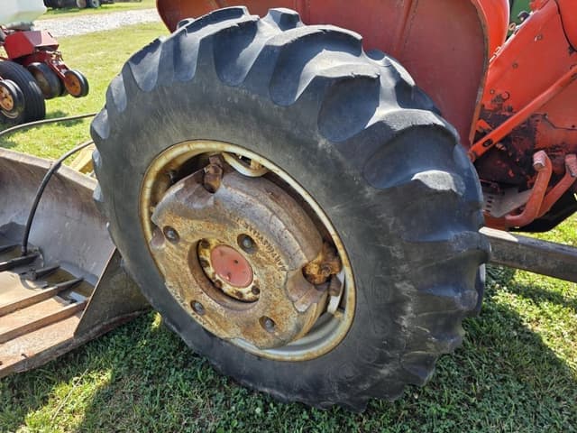 Image of Allis Chalmers D17 equipment image 4