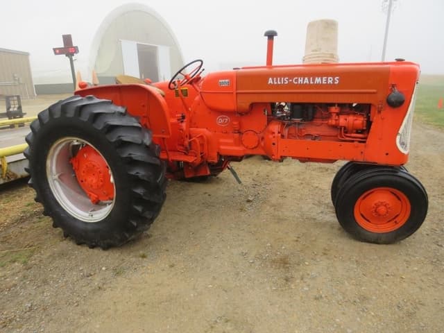 Image of Allis Chalmers D17 equipment image 3