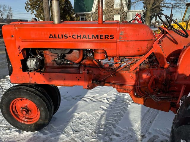 Image of Allis Chalmers D17 equipment image 4