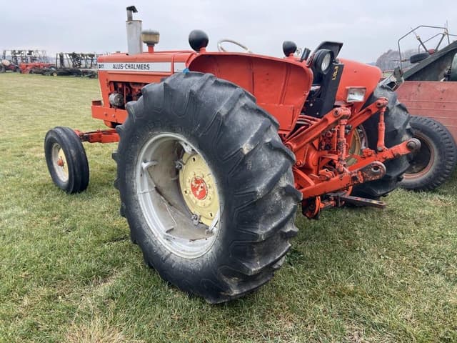 Image of Allis Chalmers D17 equipment image 4
