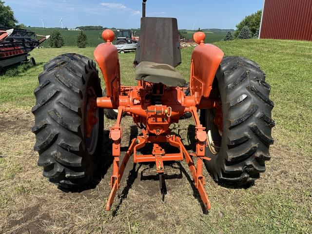 Image of Allis Chalmers D17 equipment image 4