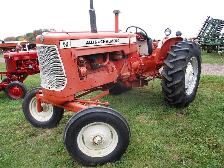 SOLD - 1966 Allis Chalmers D17 Tractors 40 to 99 HP