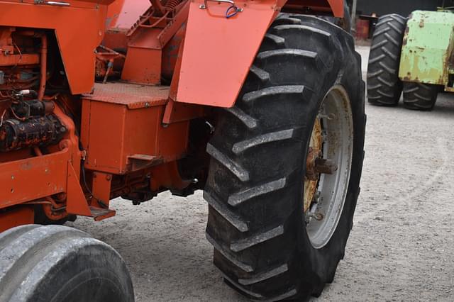 Image of Allis Chalmers D21 equipment image 4