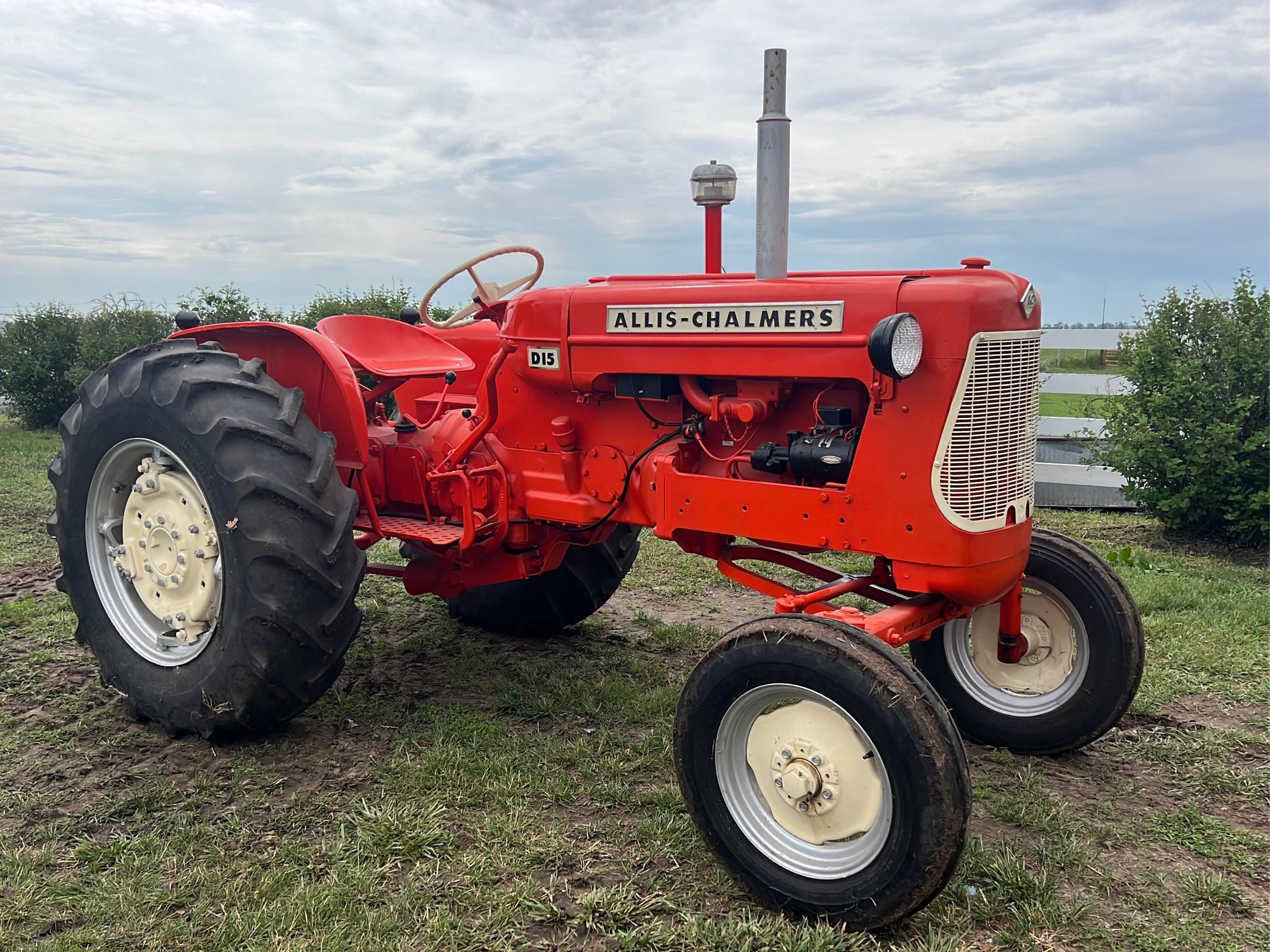 Main image Allis Chalmers D15