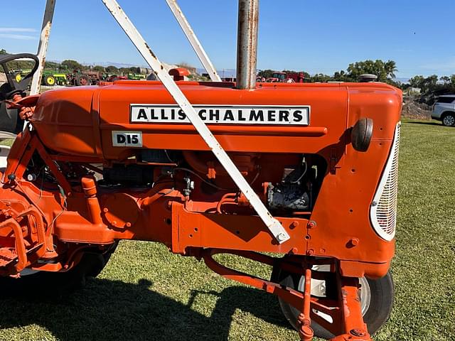 Image of Allis Chalmers D15 equipment image 2