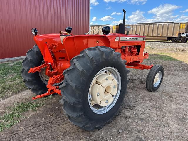 Image of Allis Chalmers D15 equipment image 4