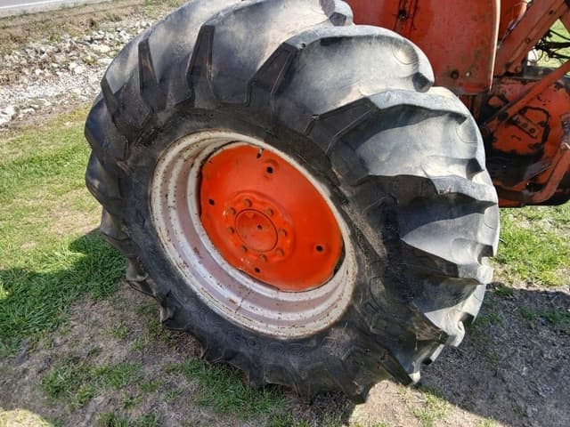 Image of Allis Chalmers D17 equipment image 3