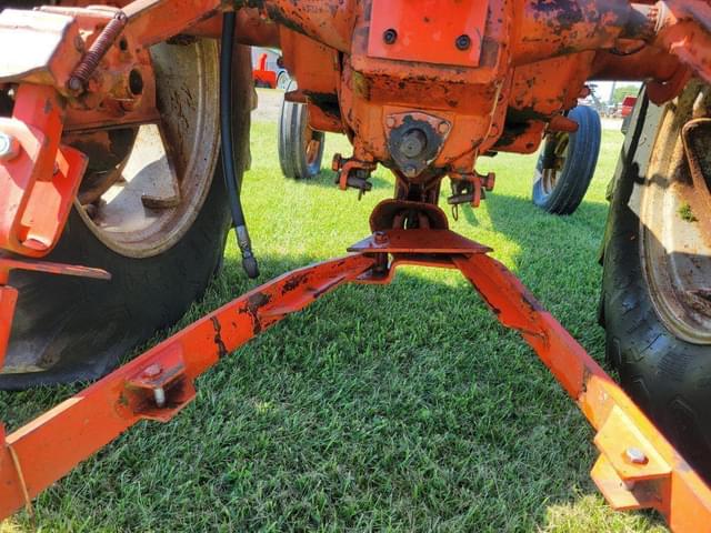 Image of Allis Chalmers D17 equipment image 4