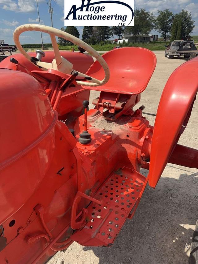 Image of Allis Chalmers D17 equipment image 4