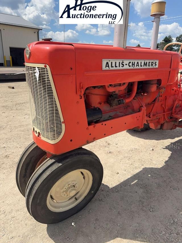 Image of Allis Chalmers D17 equipment image 2