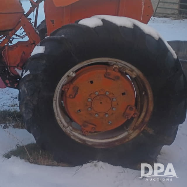 Image of Allis Chalmers D17 equipment image 3
