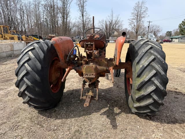 Image of Allis Chalmers D17 equipment image 4
