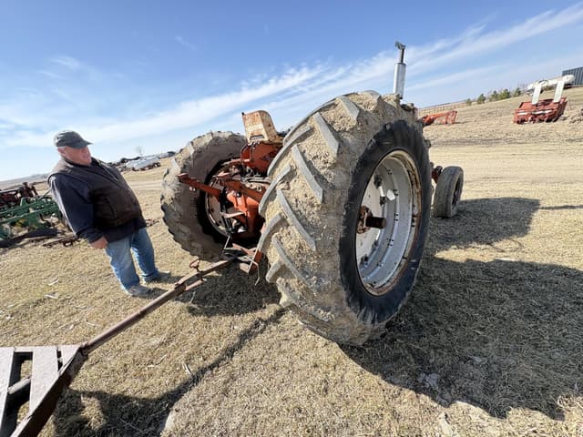 Image of Allis Chalmers D19 equipment image 3