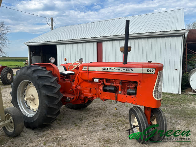 Image of Allis Chalmers D19 equipment image 4