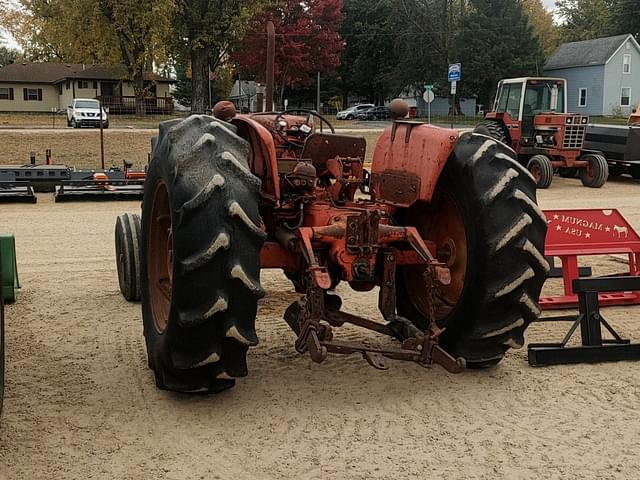 Image of Allis Chalmers D19 equipment image 2