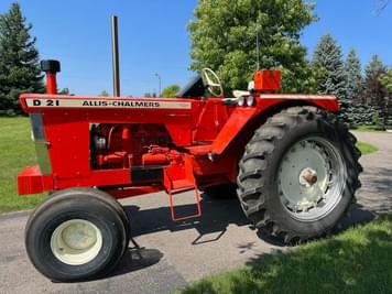 Main image Allis Chalmers D21