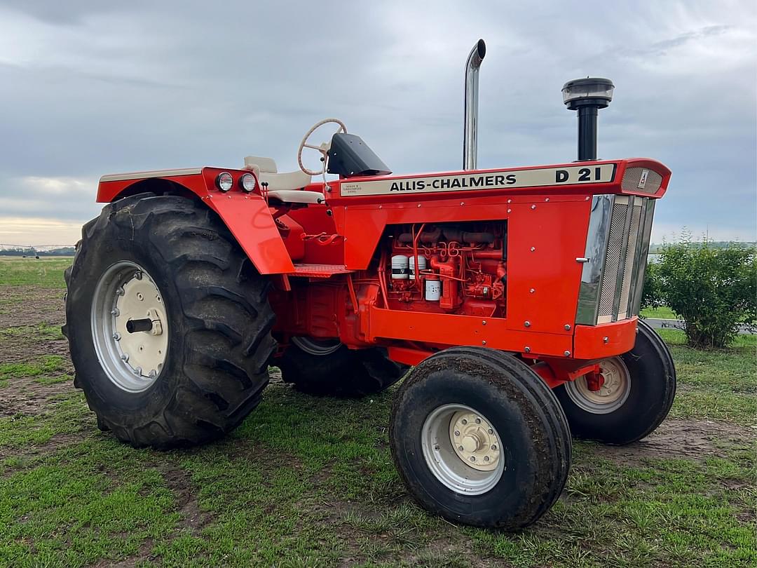 Image of Allis Chalmers D21 Primary image