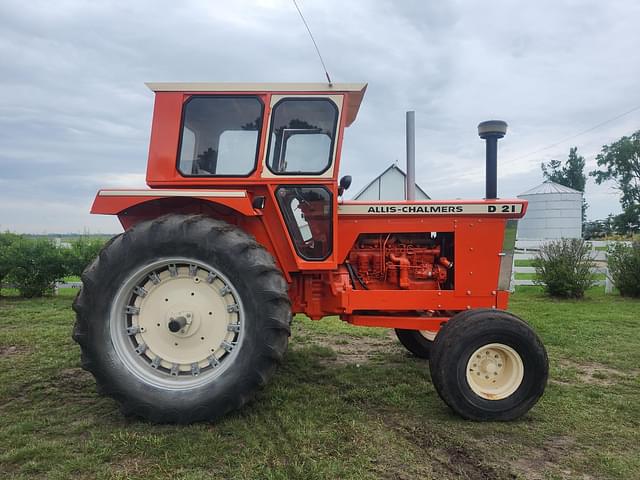 Image of Allis Chalmers D21 equipment image 3