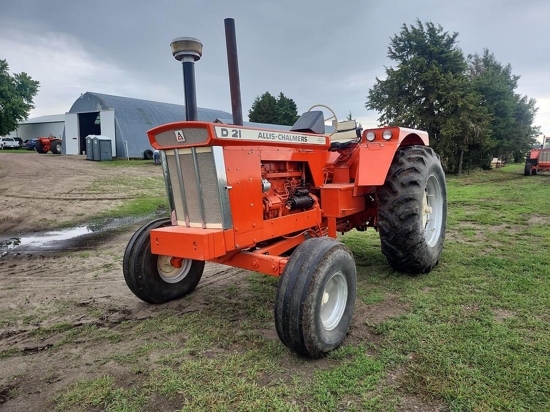 Image of Allis Chalmers D21 Primary image