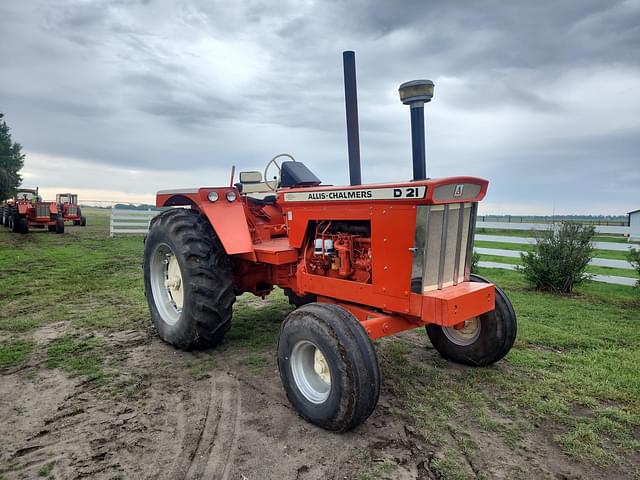 Image of Allis Chalmers D21 equipment image 1